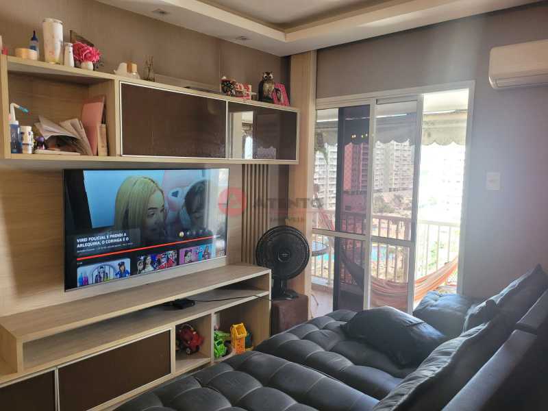 Sala,, - 3