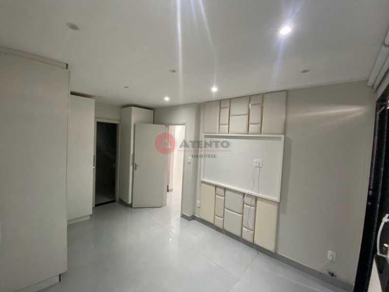 Suite 1 - 12
