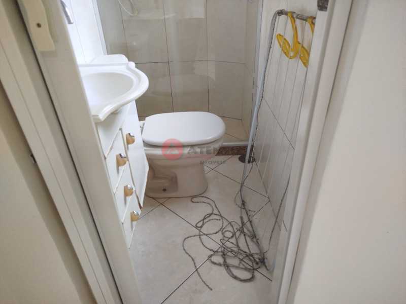 Banheiro de empregada, - 23