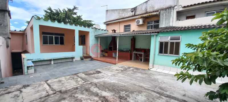 Área gormet e área de recrea - 12