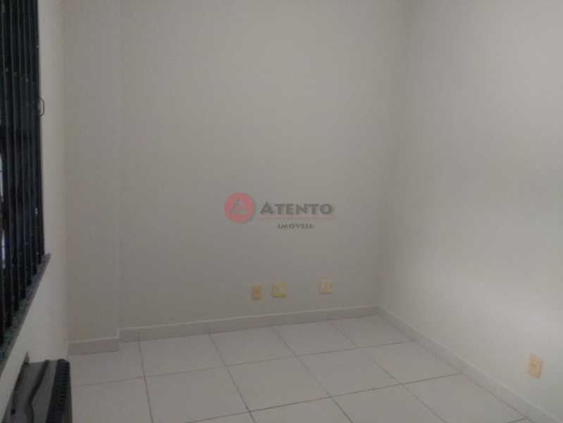 Quarto de serviço - 19