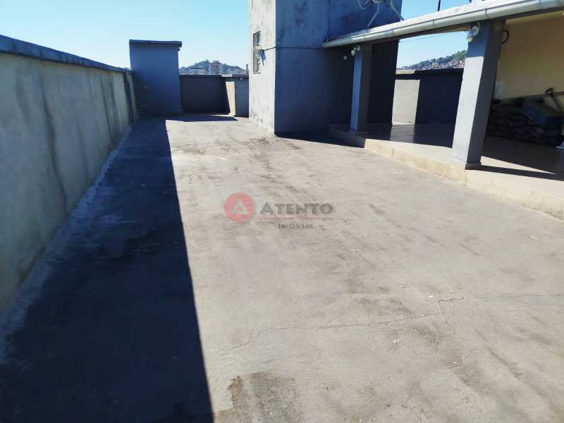 Terraço e salão de festas. - 26