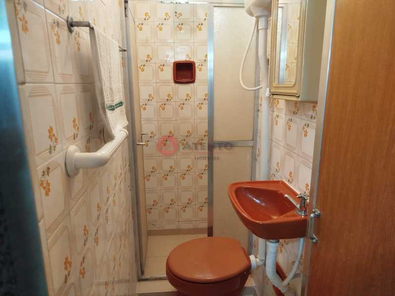 Conheça Banheiro de serviço, do imóvel - Apartamento 2 quartos à venda Rio de Janeiro,RJ Penha Circular - R$ 340.000 - AIAP20207 - 24 Banheiro de serviço, - 24