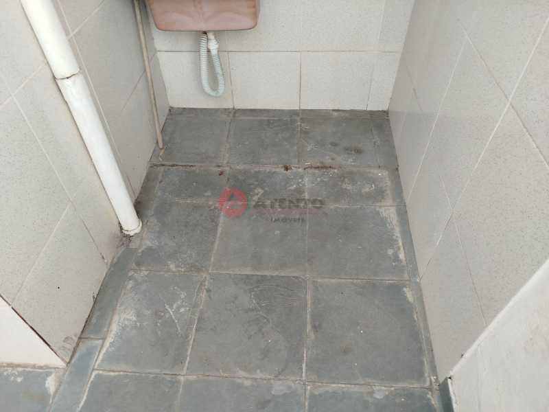 Área de serviço - 21