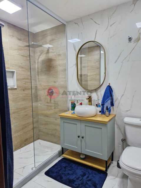 Conheça Banheiro suite, do imóvel - Apartamento com Área Privativa 3 quartos à venda Rio de Janeiro,RJ Penha Circular - R$ 440.000 - AIAA30002 - 12 Banheiro suite, - 12