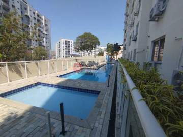 Piscna adulto e criança - 1