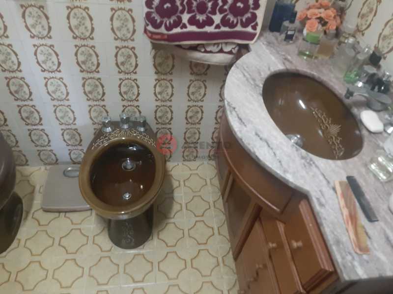 Banheiro suite, - 18