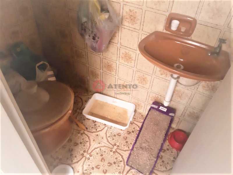 Banheiro de empregada,. - 27