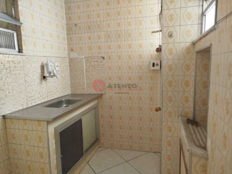 Conheça Cozinha e área de serviço... do imóvel - Apartamento 2 quartos à venda Rio de Janeiro,RJ Quintino Bocaiúva - R$ 215.000 - AIAP20248 - 20 Cozinha e área de serviço... - 20