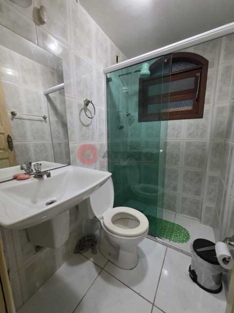 Conheça Banheiro 01,. do imóvel - Casa em Condomínio 3 quartos para alugar Rio de Janeiro,RJ Irajá - R$ 2.400 - AICN30007 - 15 Banheiro 01,. - 15
