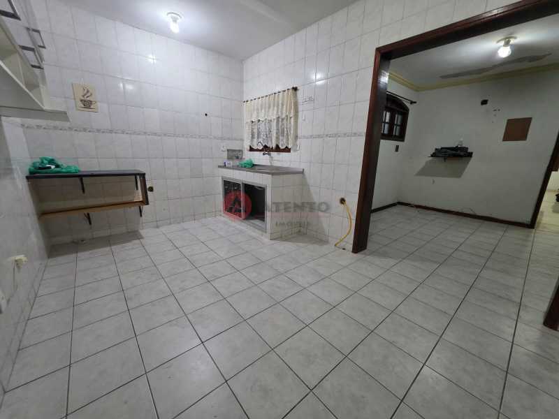 Conheça Copa, cozinha. do imóvel - Casa em Condomínio 3 quartos para alugar Rio de Janeiro,RJ Irajá - R$ 2.400 - AICN30007 - 20 Copa, cozinha. - 20