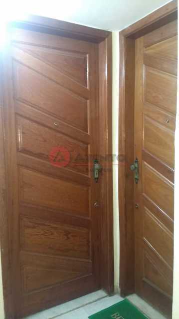 Entrada do apartamento - 2