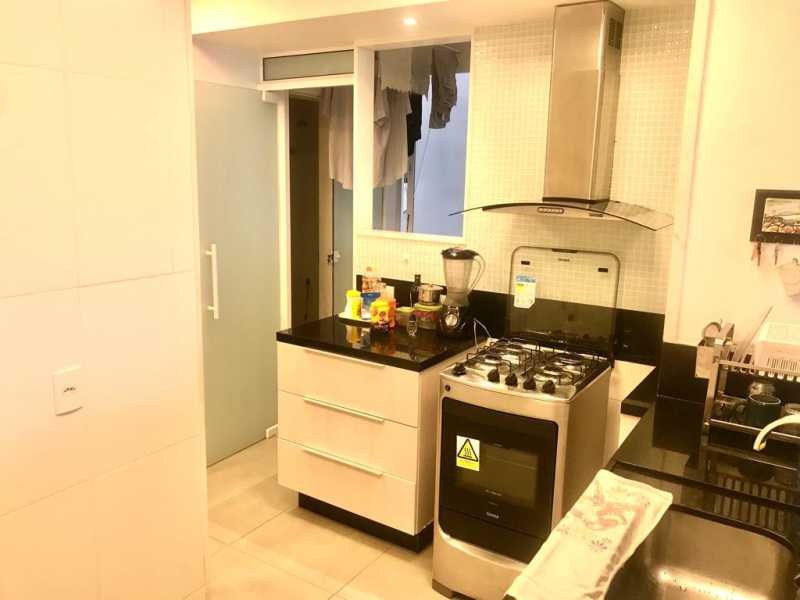 Conheça WhatsApp Image 2022-10-04 at do imóvel - Apartamento à venda Rua Belfort Roxo, Copacabana, Rio de Janeiro - R$ 2.500.000 - ATAP30183 - 23 WhatsApp Image 2022-10-04 at - 23
