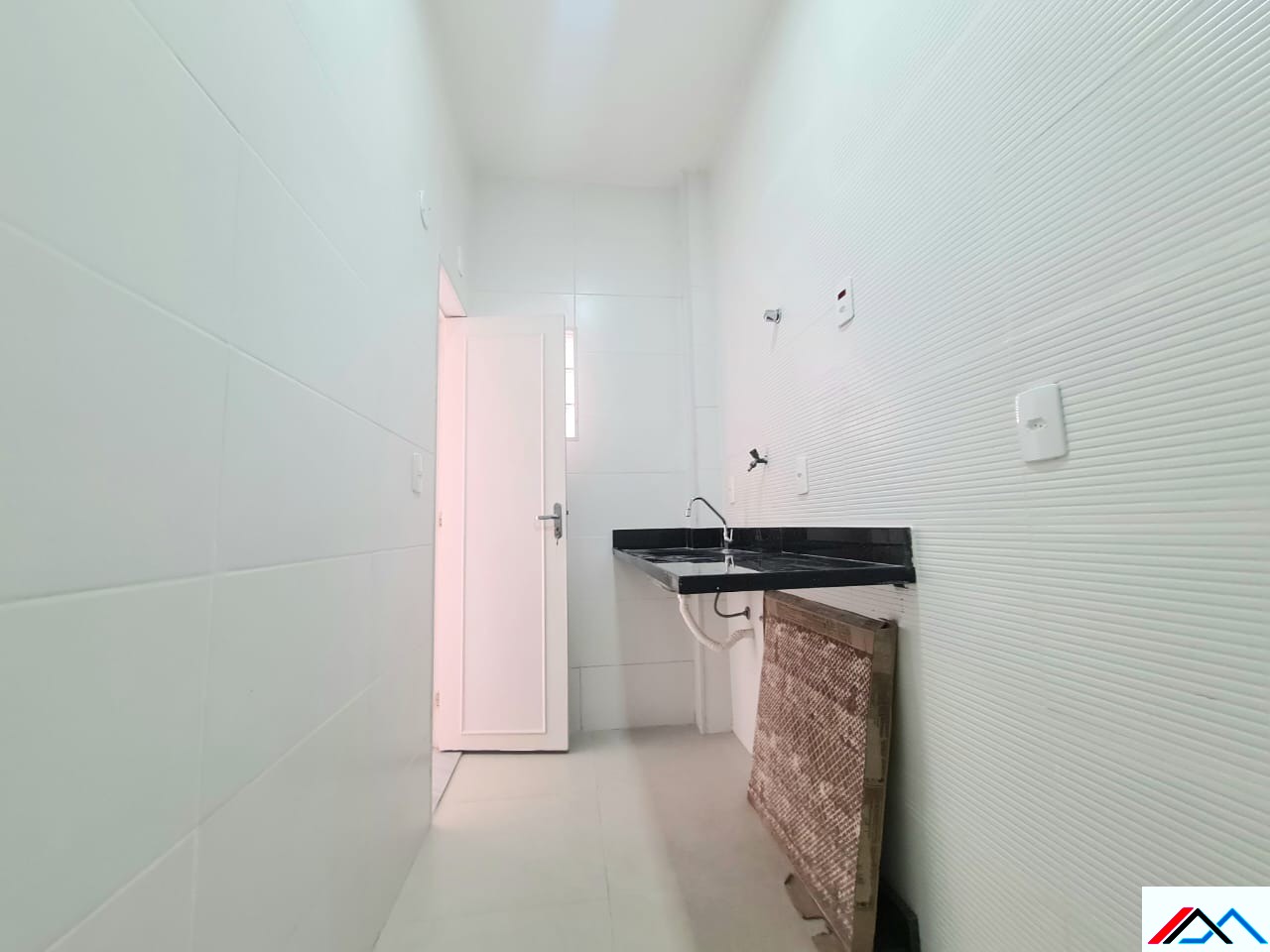 Conheça Foto 04 do imóvel - Apartamento à venda Rua Gomes Carneiro, Ipanema, Rio de Janeiro - R$ 950.000 - AP01382 - 9 Foto 04 - 9