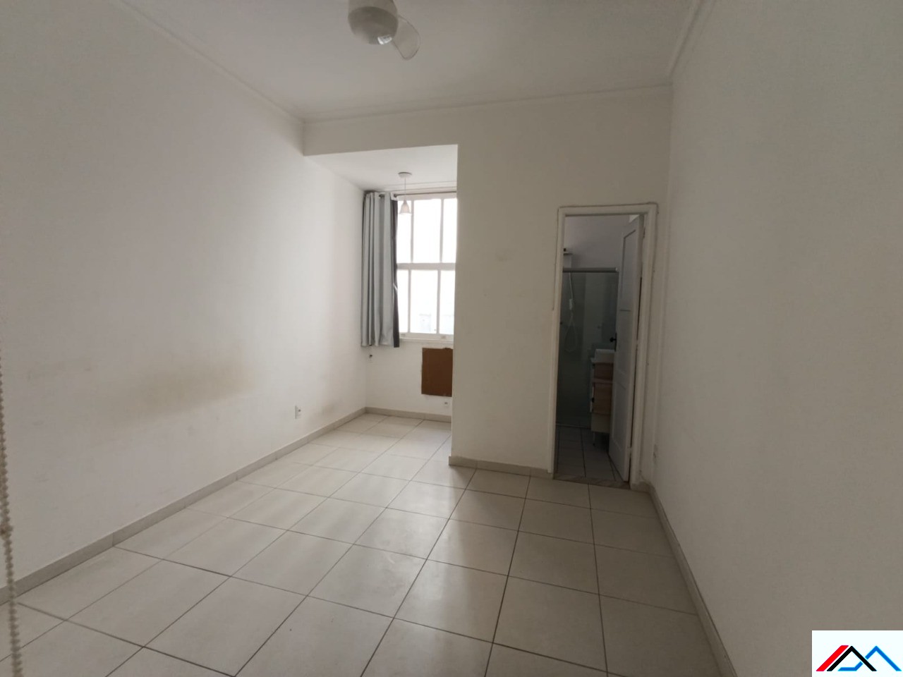 Conheça Foto 01 do imóvel - Apartamento à venda Rua Aníbal de Mendonça, Ipanema, Rio de Janeiro - R$ 750.000 - AP02028 - 1 Foto 01 - 1