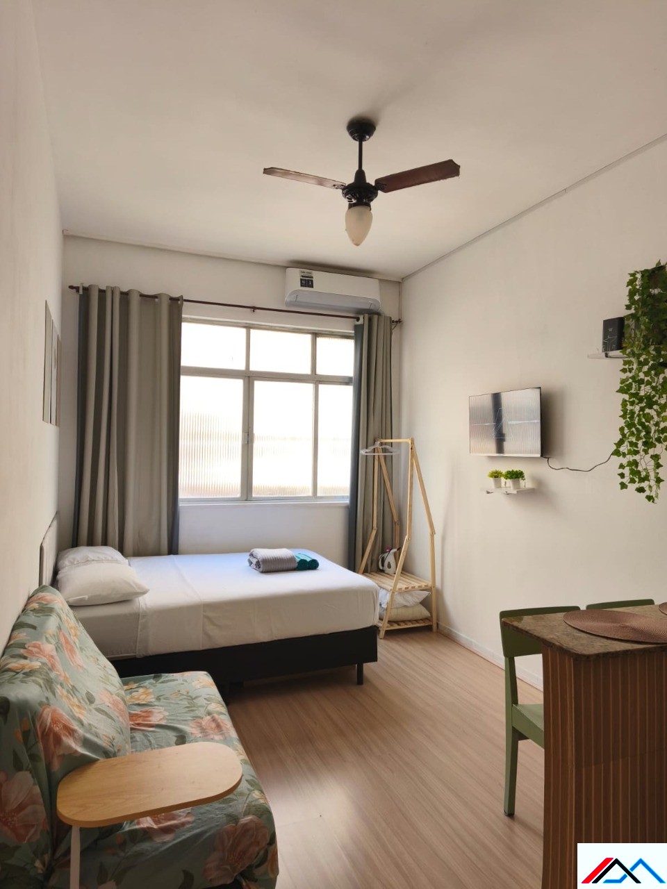 Conheça Foto 01 do imóvel - Apartamento à venda Avenida Nossa Senhora de Copacabana, Copacabana, Rio de Janeiro - R$ 420.000 - AP02078 - 1 Foto 01 - 1