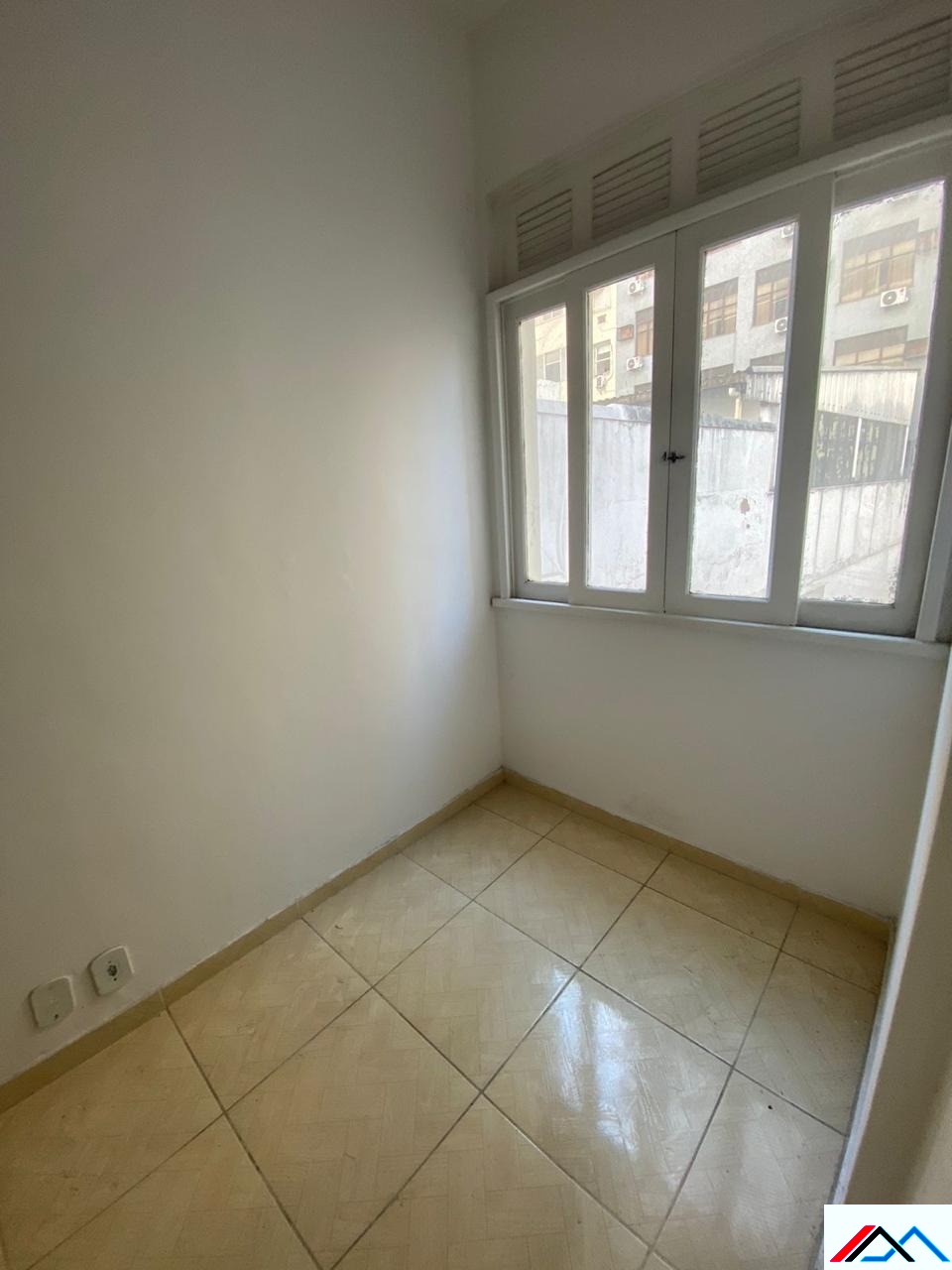 Conheça Foto 04 do imóvel - Apartamento à venda Rua Silva Castro, Copacabana, Rio de Janeiro - R$ 470.000 - AP02101 - 4 Foto 04 - 4