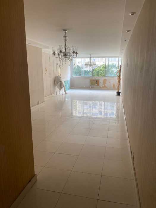 Conheça WhatsApp Image 2026-07-06 at 1 do imóvel - Apartamento à venda Avenida Nossa Senhora de Copacabana, Copacabana, Rio de Janeiro - R$ 1.250.000 - AIAP30045 - 1 WhatsApp Image 2026-07-06 at 1 - 1