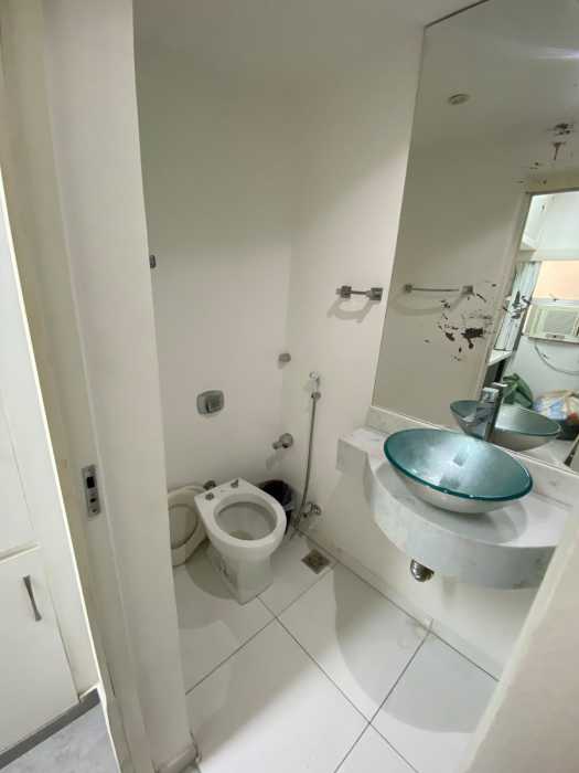 Conheça WhatsApp Image 2026-07-15 at 1 do imóvel - Apartamento à venda Rua Bulhões de Carvalho, Copacabana, Rio de Janeiro - R$ 1.100.000 - AIAP20029 - 10 WhatsApp Image 2026-07-15 at 1 - 10
