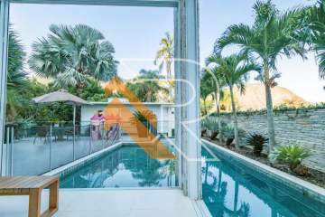 Imperdível - À venda casa triplex com 05 quartos, com 817m² de área construída e terreno de 1200m² em Itacoatiara, Região Oceânica de Niterói - RJ - NTCA50010 Imperdível - À venda casa triplex com 05 quartos, com 817m² de área construída e terreno de 1200m² em Itacoatiara, Região Oceânica de Niterói - RJ - NTCA50010