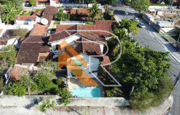 Ótima localização - À Venda casa com 04 quartos, sendo 01 suíte com 760m² - Santo Antônio- Região Oceânica de Niterói-RJ - NTCA40023