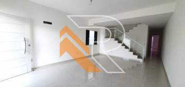 Ótima localização - À Venda casa duplex com 03 suítes em Itaipu, Região Oceânica de Niterói- RJ. - NTCA40028