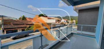 Ótima localização - À Venda casa duplex com 03 suítes em Itaipu, Região Oceânica de Niterói- RJ. - NTCA40028