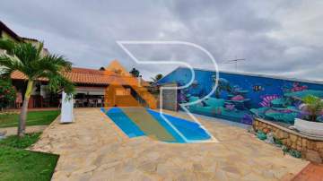 Ótima localização - À venda casa alto padrão,720 m² de terreno e 561m² de área construída em Piratininga, Região Oceânica de Niterói- RJ. - NTCA70001