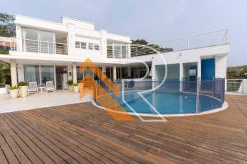 À venda casa dentro de condomínio de alto padrão, com 4 quartos e vista lagoa de Piratininga, Região Oceânica de Niterói - RJ - NTCN40039