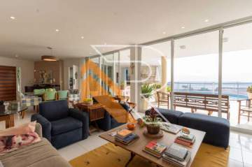 À venda casa dentro de condomínio de alto padrão, com 4 quartos e vista lagoa de Piratininga, Região Oceânica de Niterói - RJ - NTCN40039