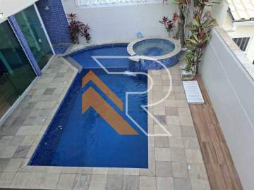 Ótima localização - À venda Casa com 08 quartos, sendo 6 suítes em Itaipu, Região Oceânica de Niterói - RJ. - NTCA80003