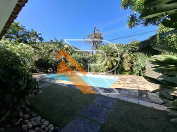 Imperdível - À venda Imóvel de Alto Padrão dentro de condomínio em Itaipu na Região Oceânica de Niterói- RJ. - NTCN40045