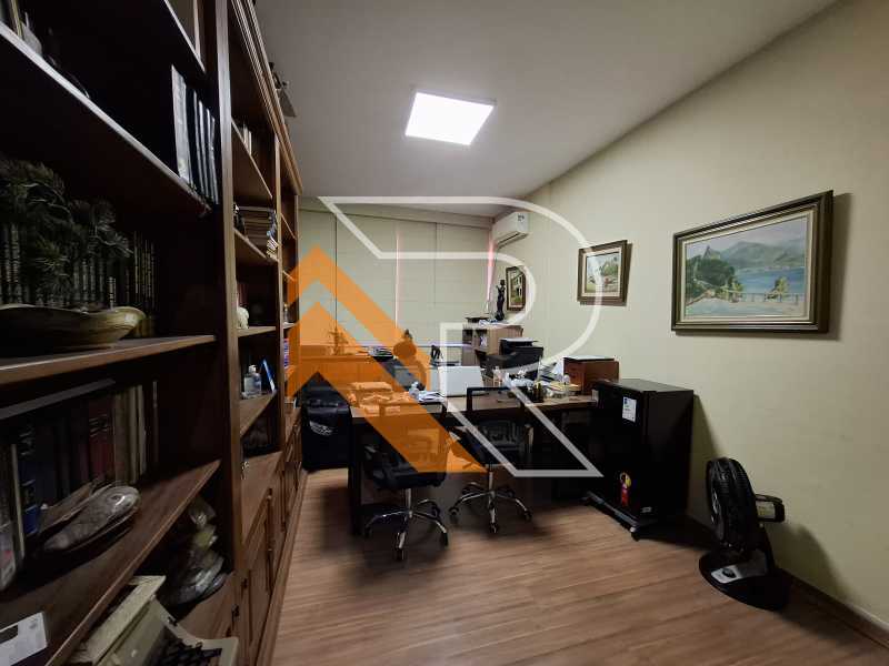 Conheça 6 do imóvel - À Venda Conjunto de salas Comerciais no Centro de Niterói- RJ - NTCS00001 - 8 6 - 8