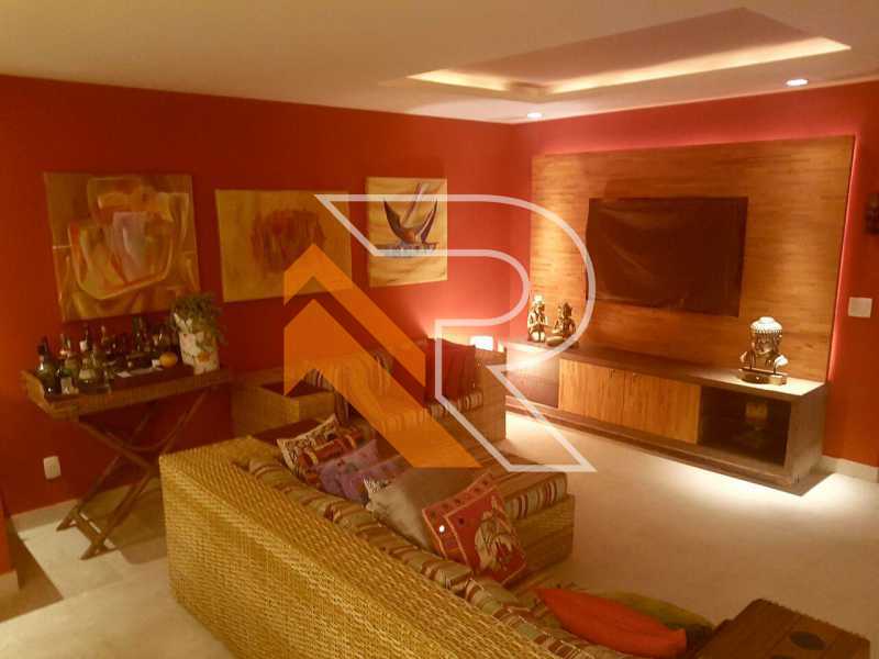 3d3aaf16-5fd5-48de-a89b-537893 - 11