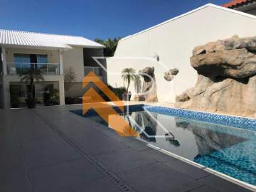 Imperdível - À venda casa com 06 suítes, 890m² em Camboinhas - Região Oceânica de Niterói/RJ. - NTCA60006