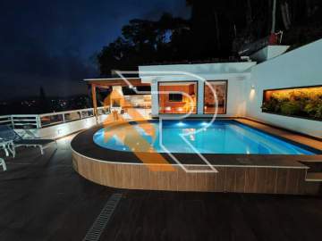 Imperdível - À venda casa em condomínio com 06 quartos, em Itaipu, Região Oceânica de Niterói/RJ - NTCN60008