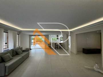 Ótima localização - À venda casa duplex espetacular em condomínio de luxo em Camboinhas, Niterói. - NTCN40052