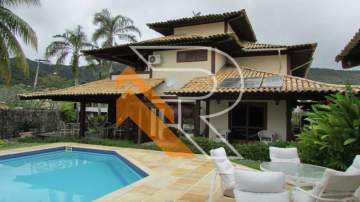 À venda casa com 4 quartos dentro de condomínio em Itaipu, Região Oceânica de Niterói RJ - NTCN40053