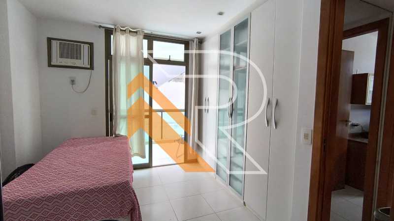 22 WhatsApp Image 2025-04-09 a - 23