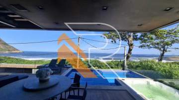 Ótima localização - À Venda Casa de 04 Quartos, 603 m² em Itacoatiara, Região Oceânica, Niterói- RJ. - NTCA40050