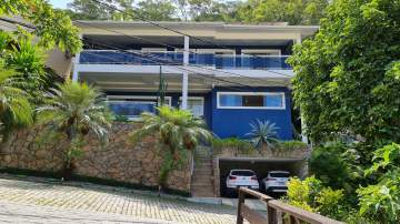 Condomínio UBÁ PIRATININGA - Imperdível - À venda casa de alto padrão, dentro de condomínio, com 04 quartos, todos suítes, 400m² de área construída em Piratininga, Região Oceânica de Niterói - RJ - NTCN40006