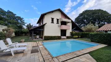 Imperdível - À Venda Casa de 04 quartos, Condomínio Alto Padrão em Itaipu- Região Oceânica- Niterói/RJ. - NTCN40056