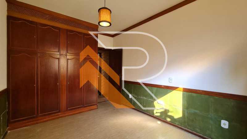 16 WhatsApp Image 2025-10-22 a - 17