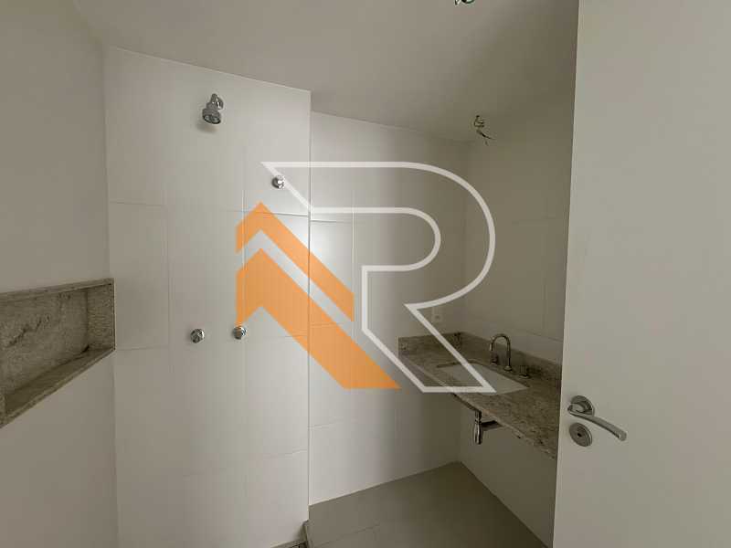 WhatsApp Image 2025-11-13 at 1 - 7