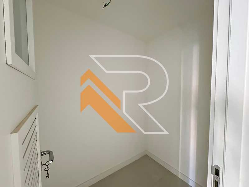 WhatsApp Image 2025-11-13 at 1 - 11