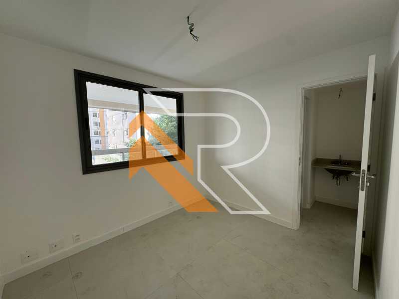 WhatsApp Image 2025-11-13 at 1 - 17