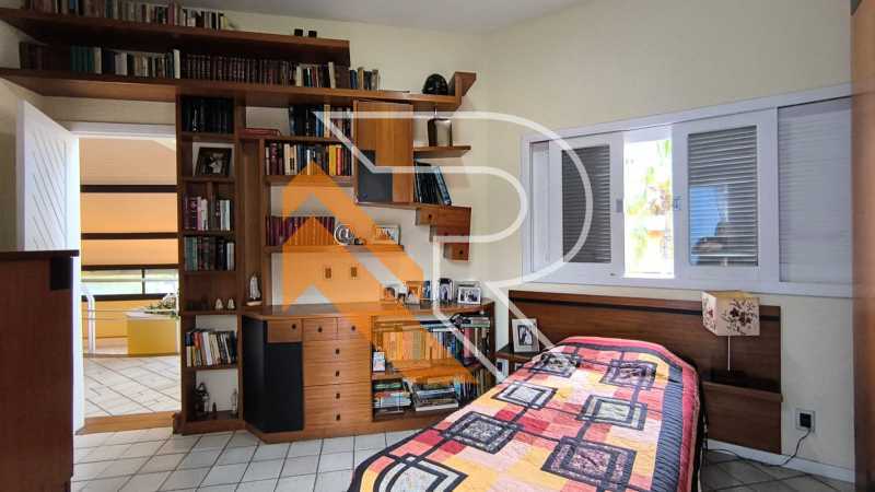 28 WhatsApp Image 2025-11-11 a - 28