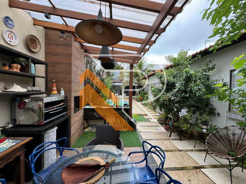 WhatsApp Image 2025-11-25 at 1 - 3