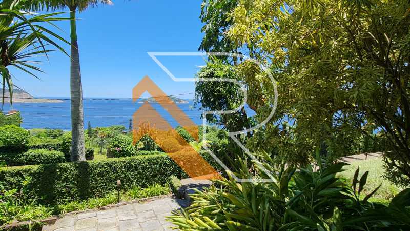 Conheça 25 WhatsApp Image 2026-01-28 a do imóvel - À venda casa de alto padrão com 3 quartos em Piratininga, Região oceânica de Niterói, RJ - NTCA30052 - 25 25 WhatsApp Image 2026-01-28 a - 25