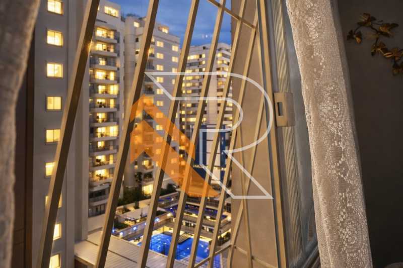 2B83D2E5-892B-4828-967C-931184 - 1